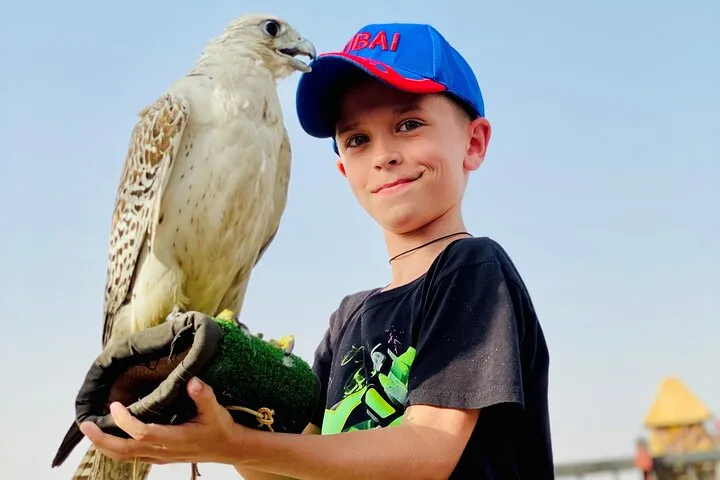 Falconphotoswithkids